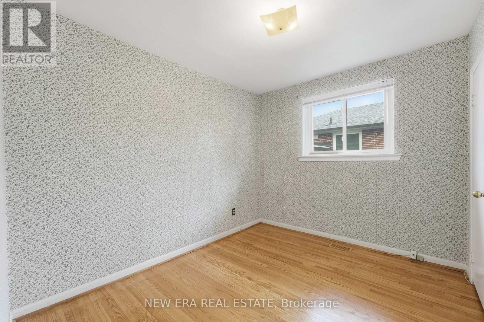 15 Marlena Drive, Toronto, ON photo 15