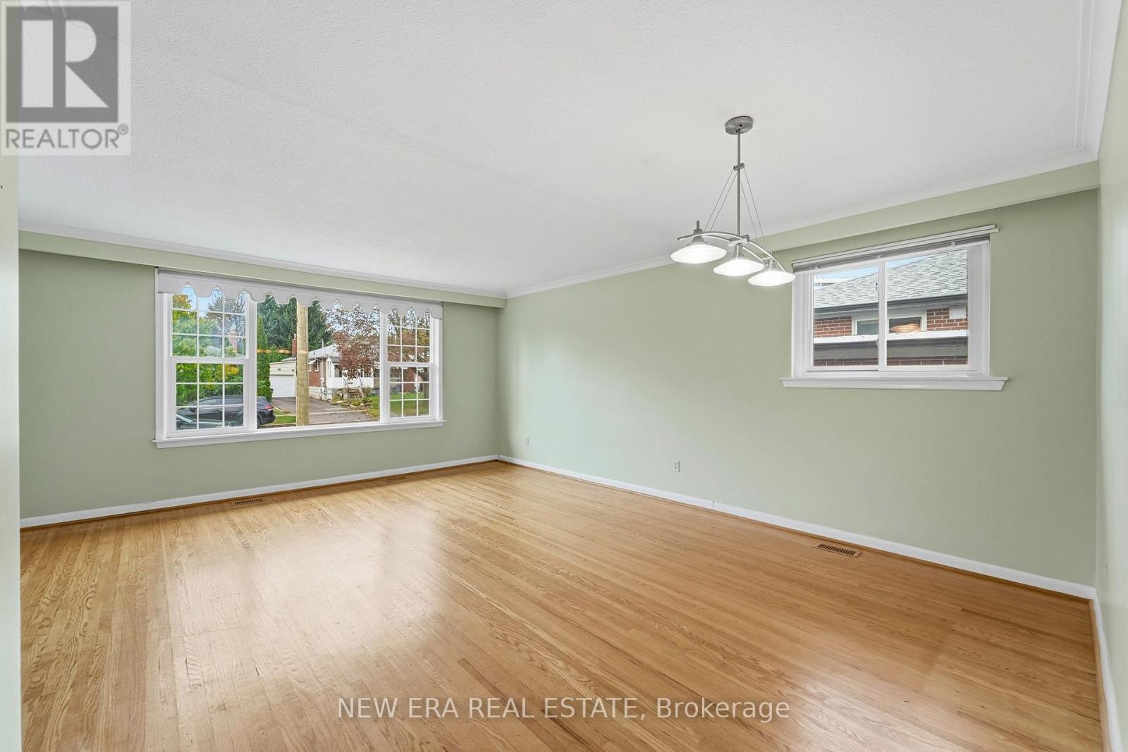 15 Marlena Drive, Toronto, ON photo 21