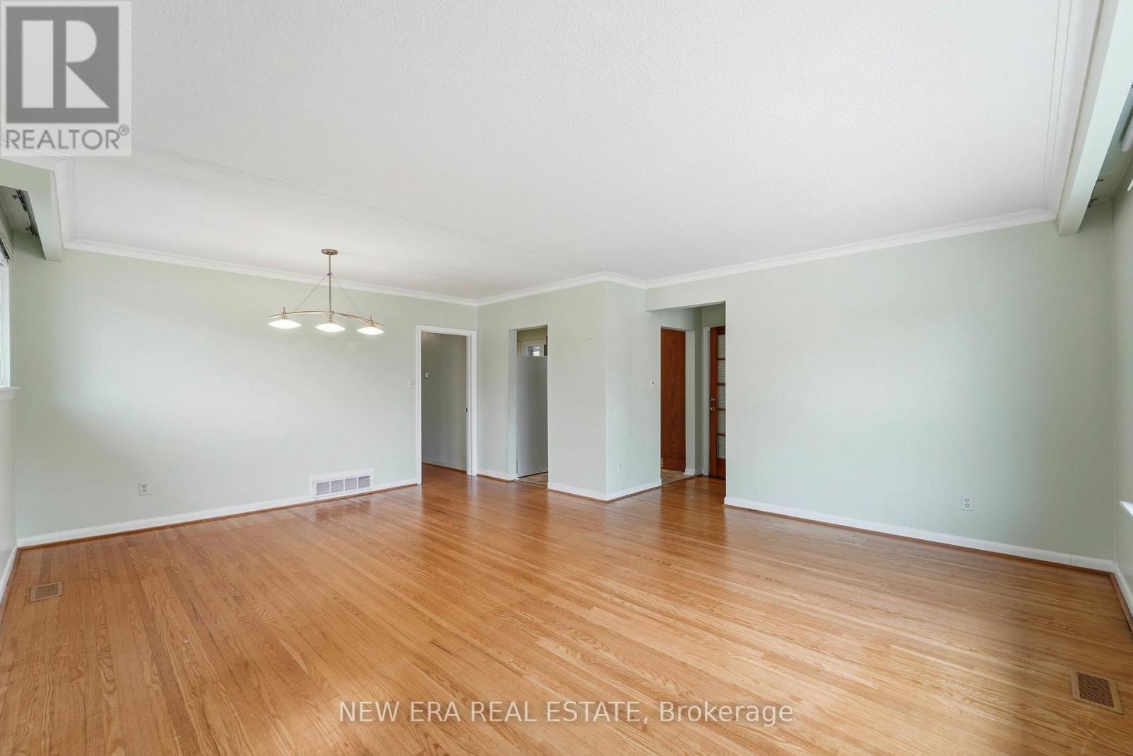 15 Marlena Drive, Toronto, ON photo 22