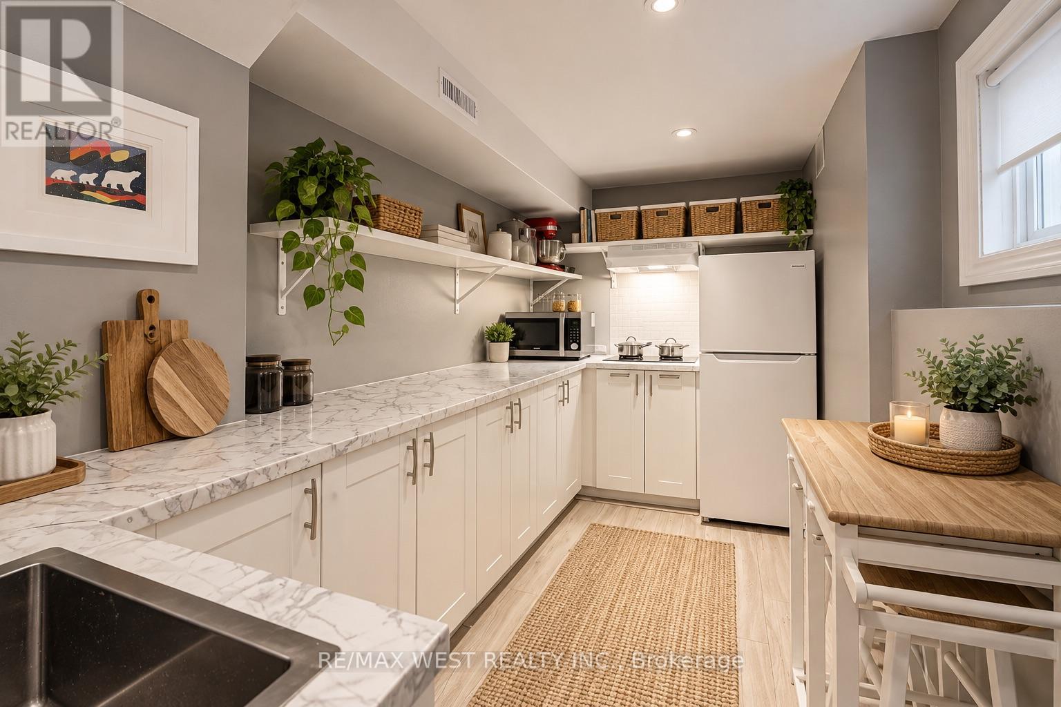 149 CHISHOLM AVENUE - 12