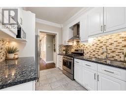 149 Chisholm Avenue, Toronto, ON M4C4V9 Photo 6