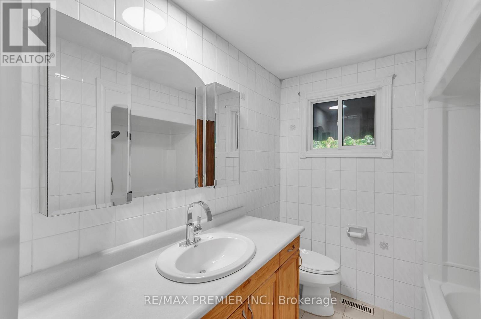 509 Arnhem Drive, Oshawa, ON photo 34