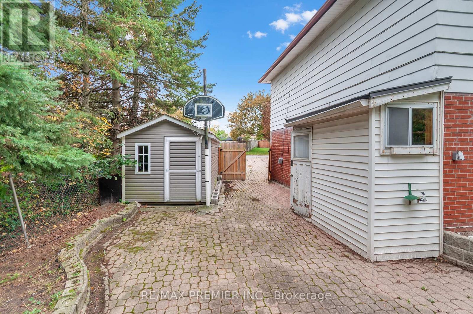 509 Arnhem Drive, Oshawa, ON photo 37