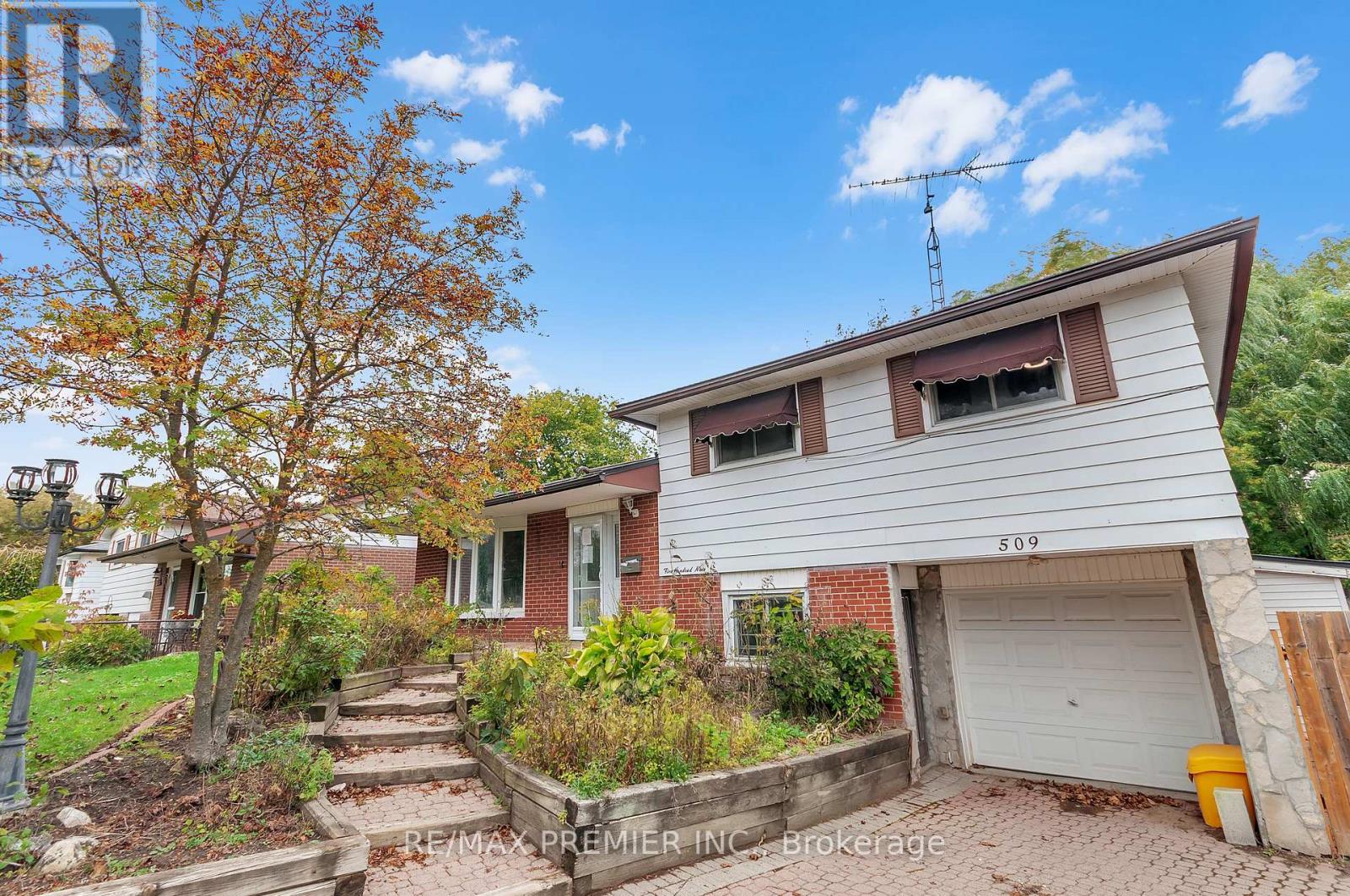 509 Arnhem Drive, Oshawa, ON photo 4
