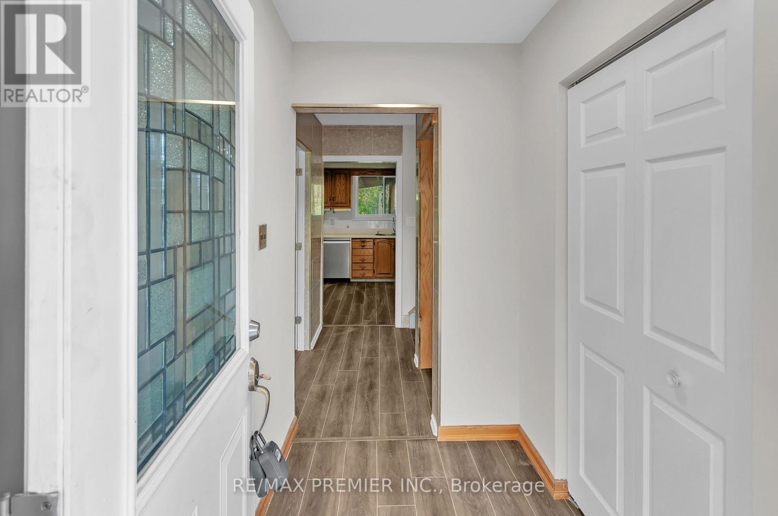 509 Arnhem Drive, Oshawa, ON photo 6
