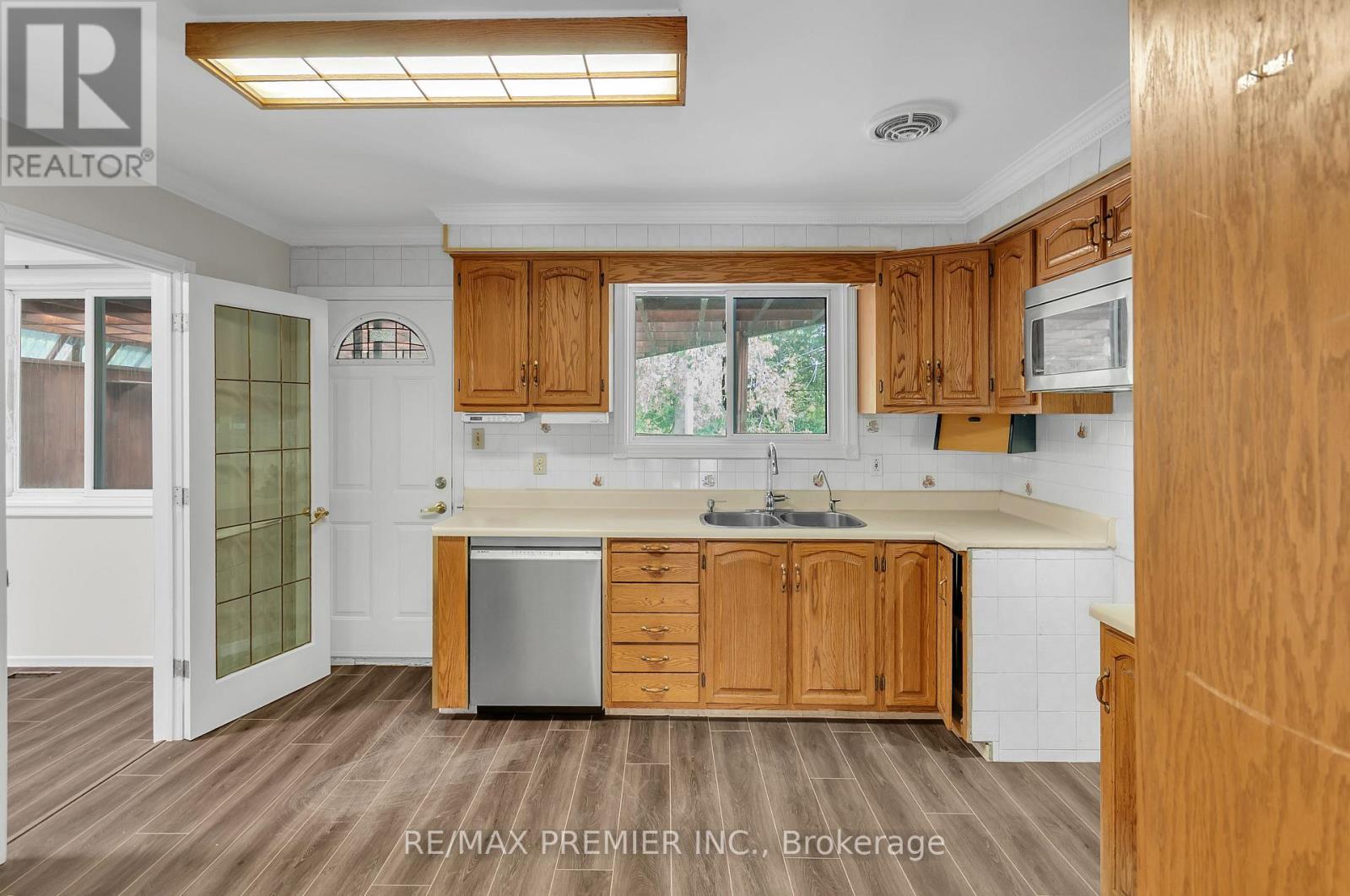 509 Arnhem Drive, Oshawa, ON photo 8