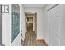 Bedroom 3 - 509 Arnhem Drive, Oshawa, ON L1G2J2 Photo 6