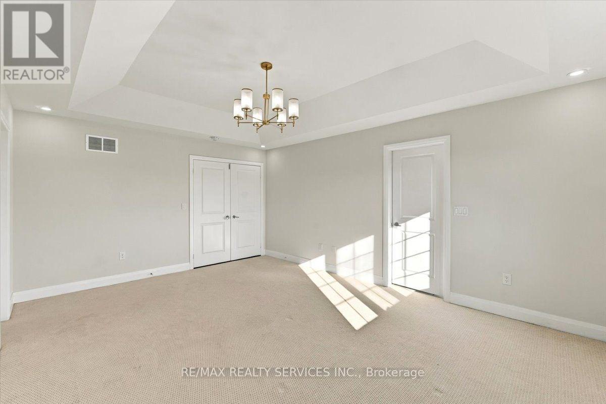 108 FRANK KELLY DRIVE - 13