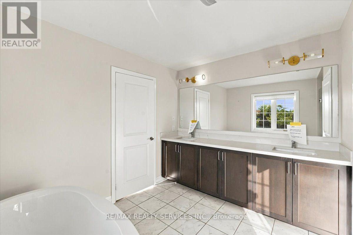 108 FRANK KELLY DRIVE - 30