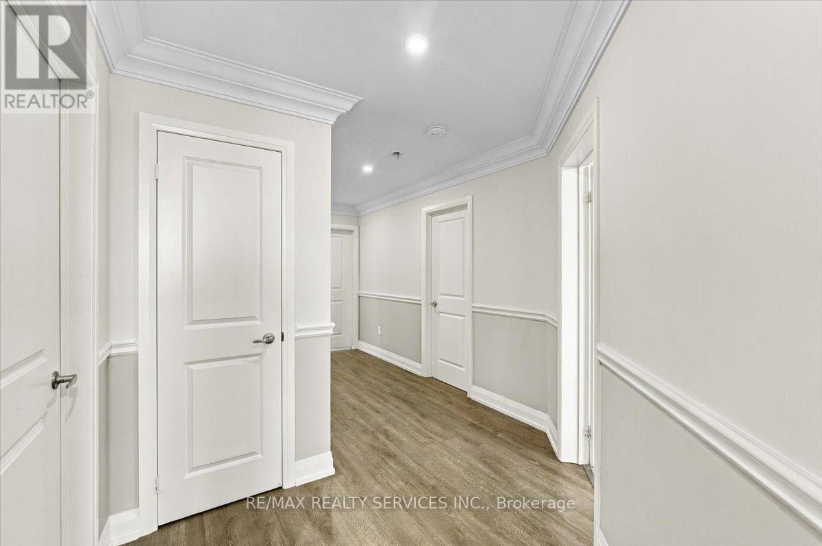 108 FRANK KELLY DRIVE - 28