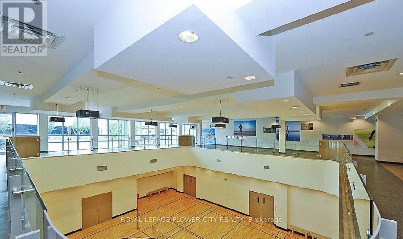 90 Absolute Avenue — photo 14