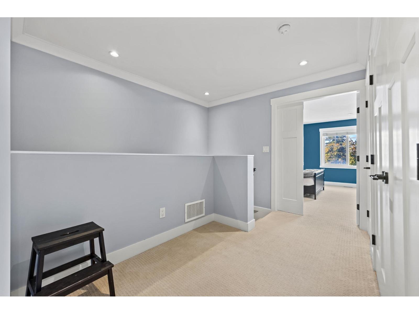 2209 165 STREET, Surrey - Image 1