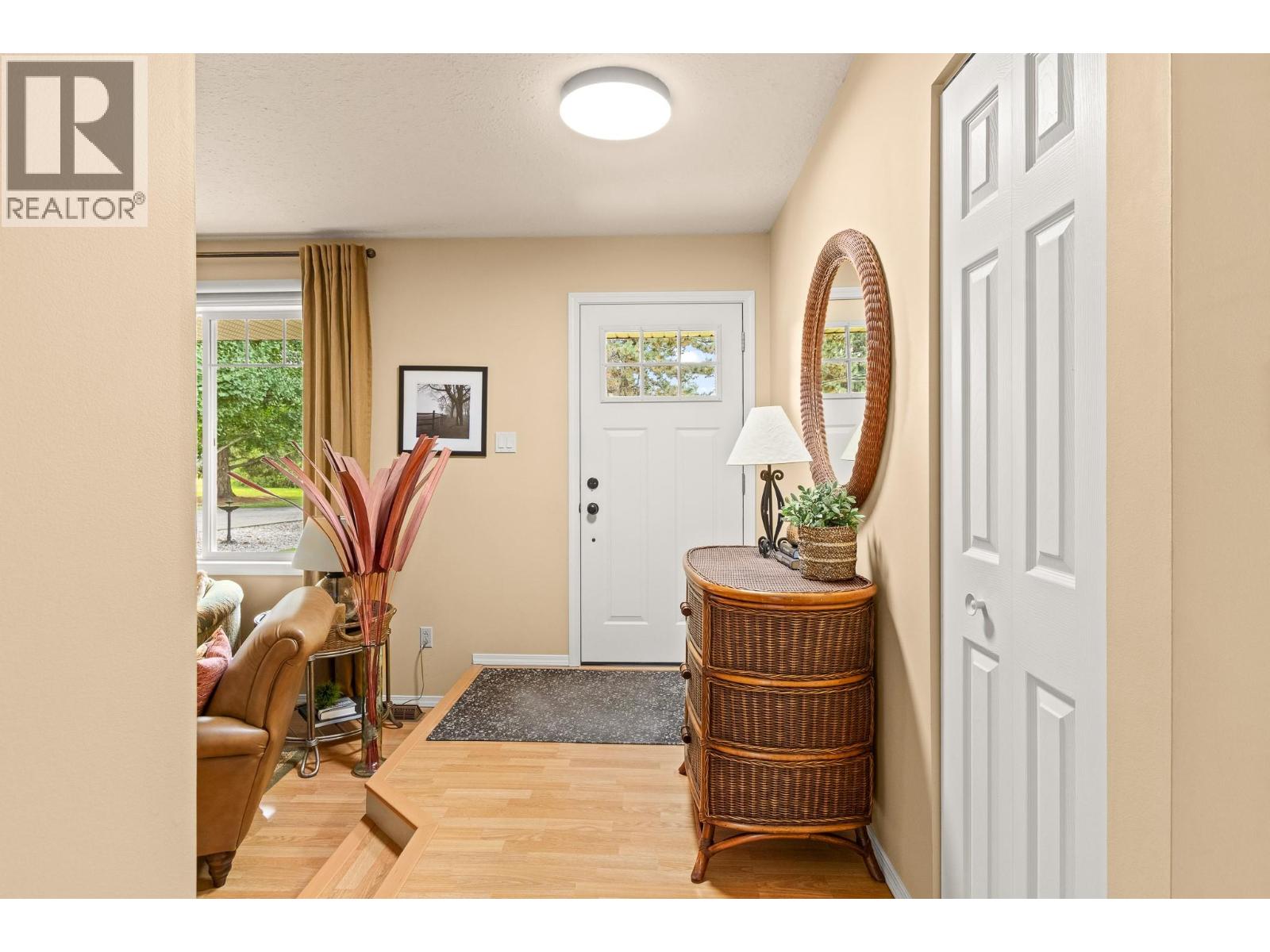 7200 54 Street NE - 9