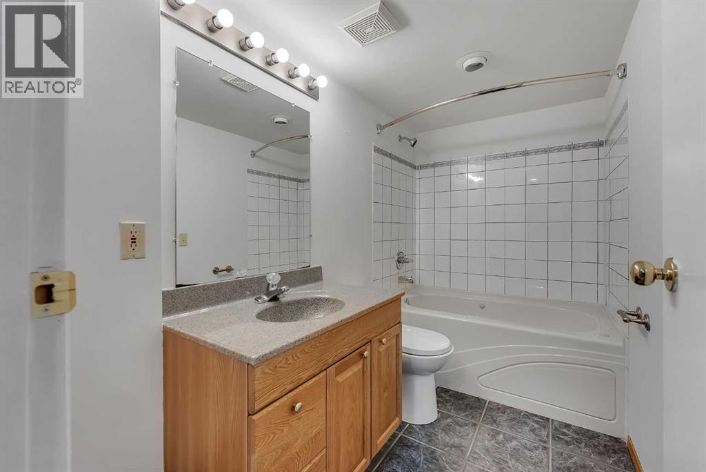 225 Riverwood Close SE - photo 39