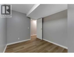 225 Riverwood Close SE - photo 40