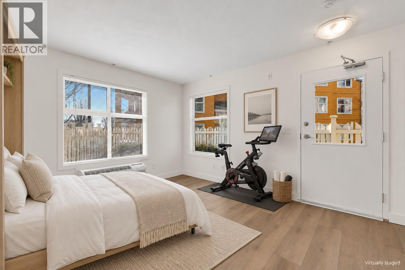 100 533 Yates Road, Kelowna