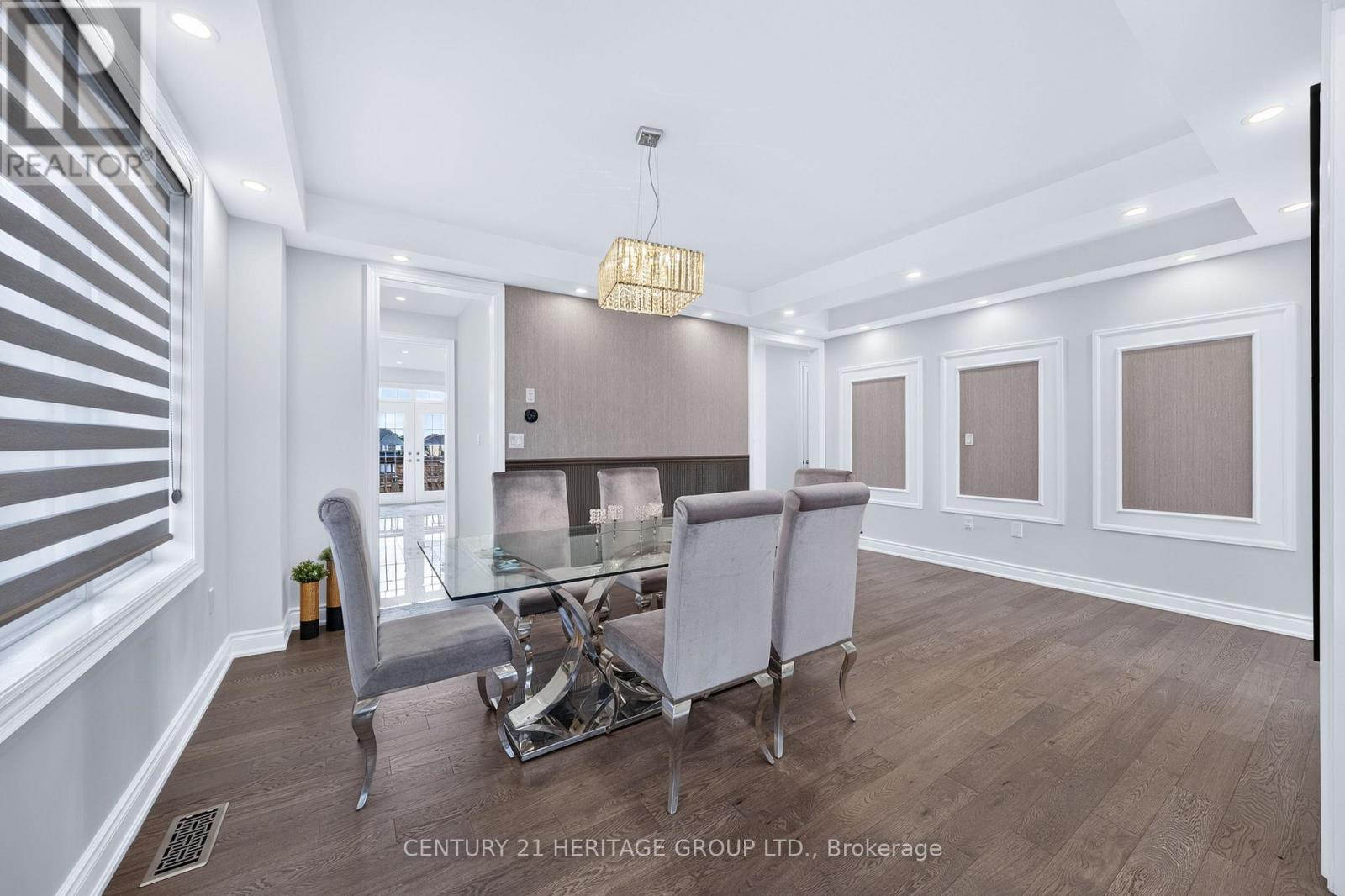 282 Reg Harrison Trail, Newmarket, ON photo 10