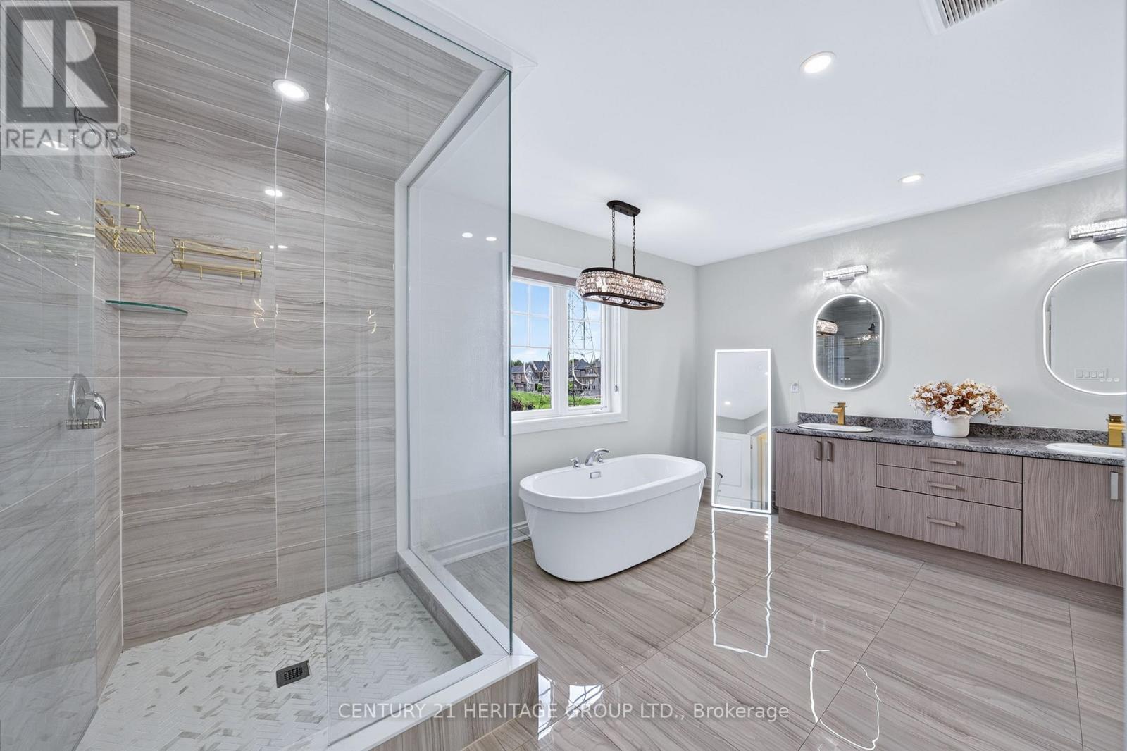 282 Reg Harrison Trail, Newmarket, ON photo 30