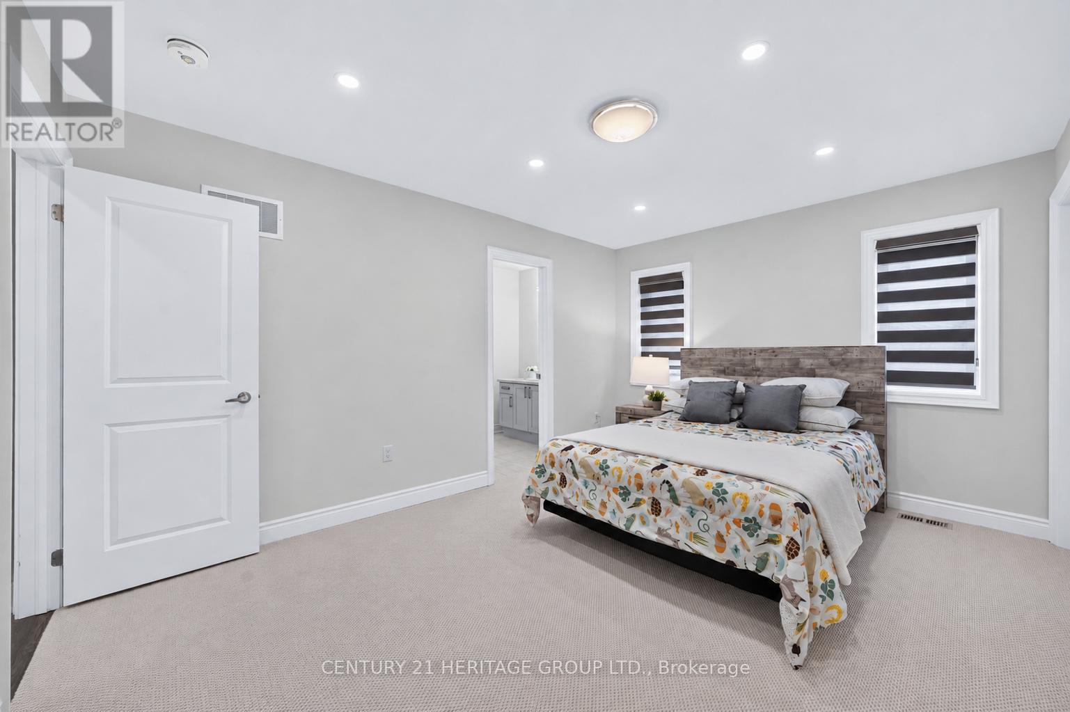 282 Reg Harrison Trail, Newmarket, ON photo 36