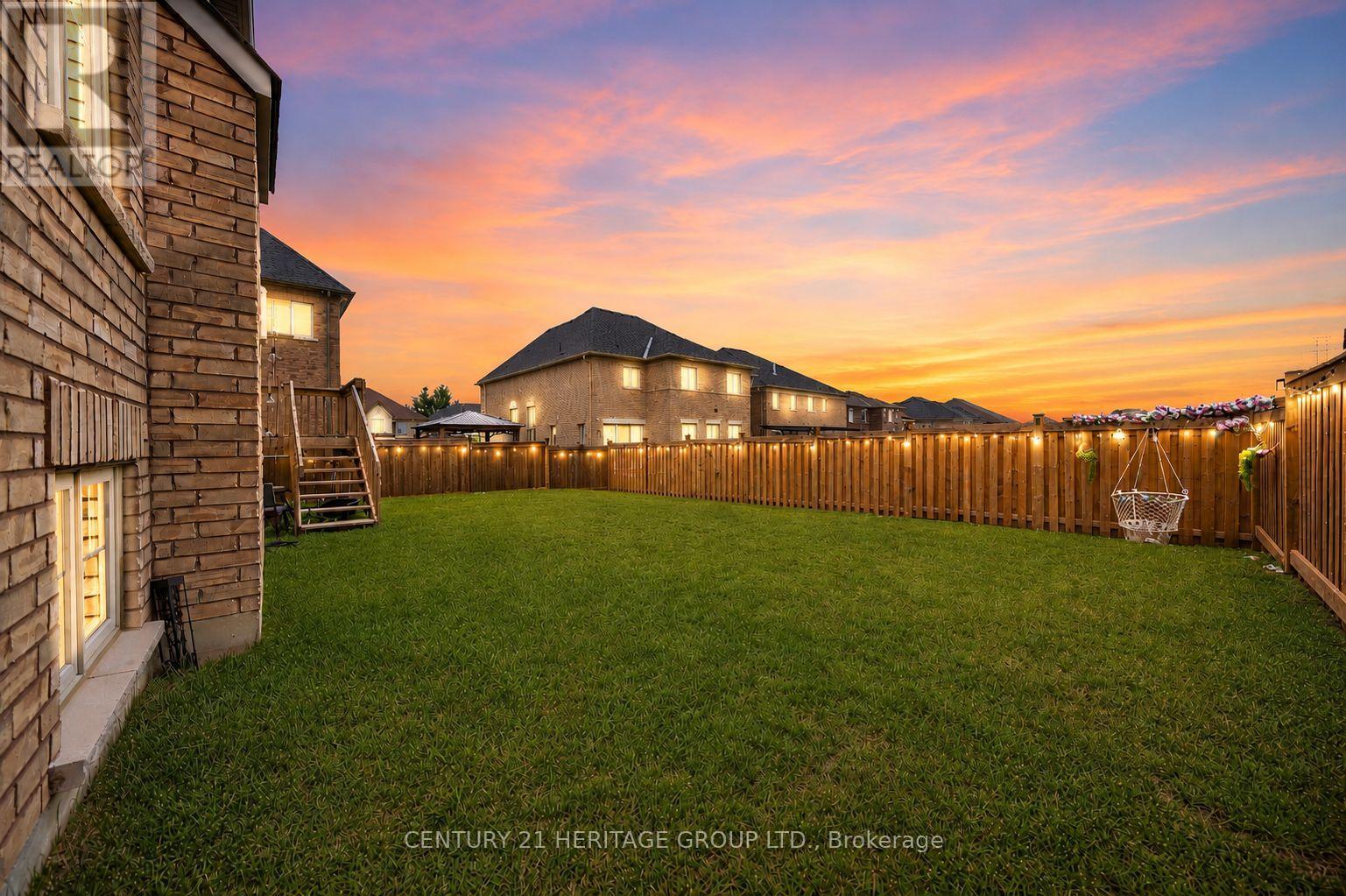 282 Reg Harrison Trail, Newmarket, ON photo 39