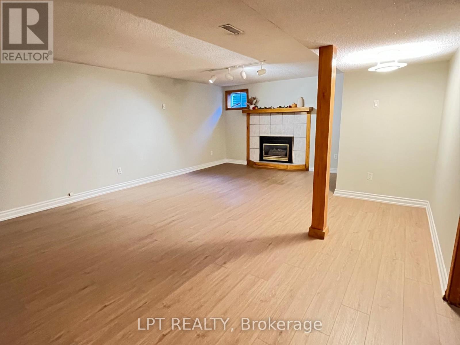 47 Springdale Drive, Barrie, ON photo 29