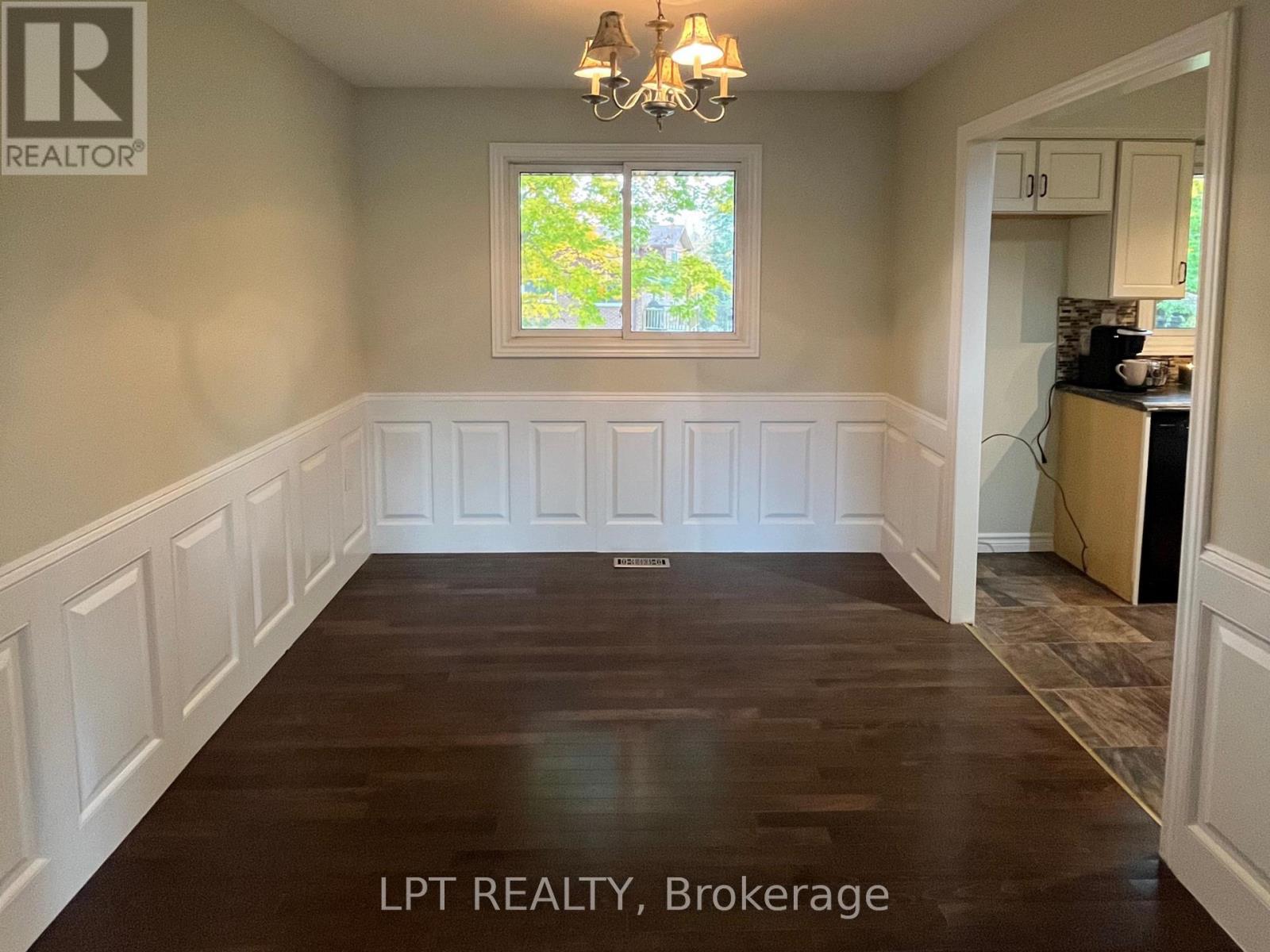 47 Springdale Drive, Barrie, ON photo 9