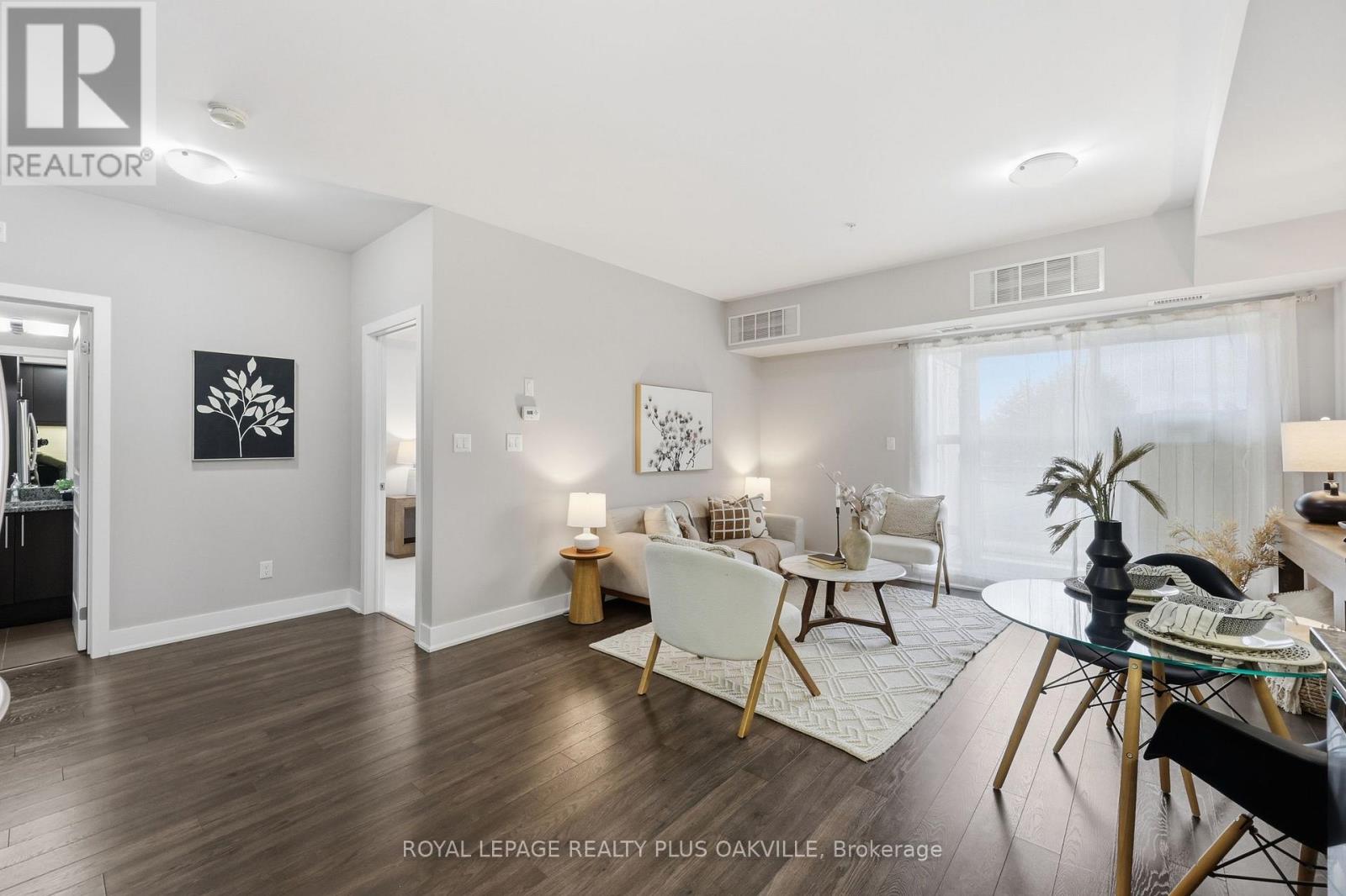 #211 128 GARDEN DRIVE - 14