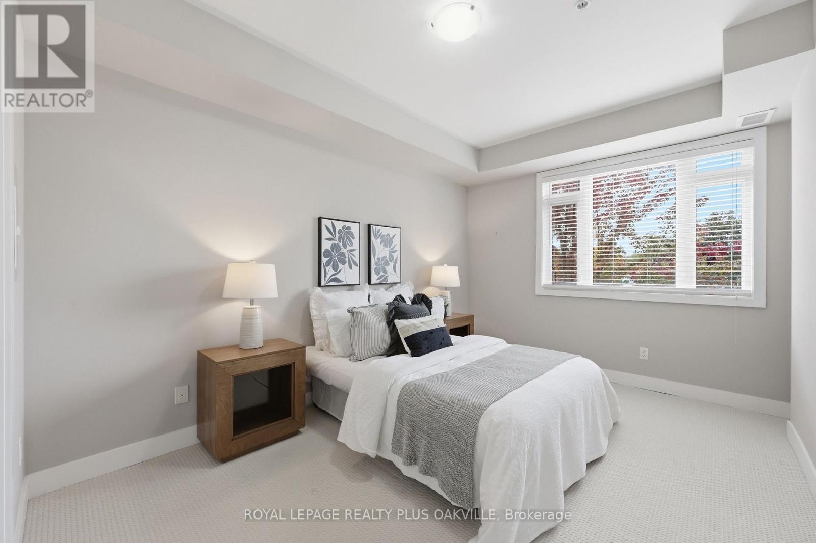 #211 128 GARDEN DRIVE - 18