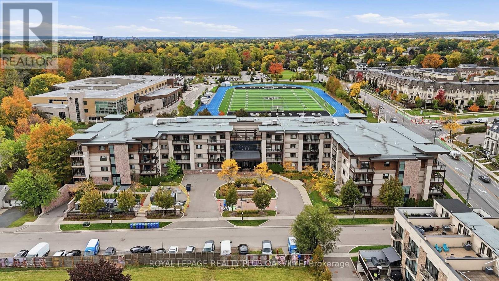 211- 128 Garden Drive, Oakville, ON photo 23