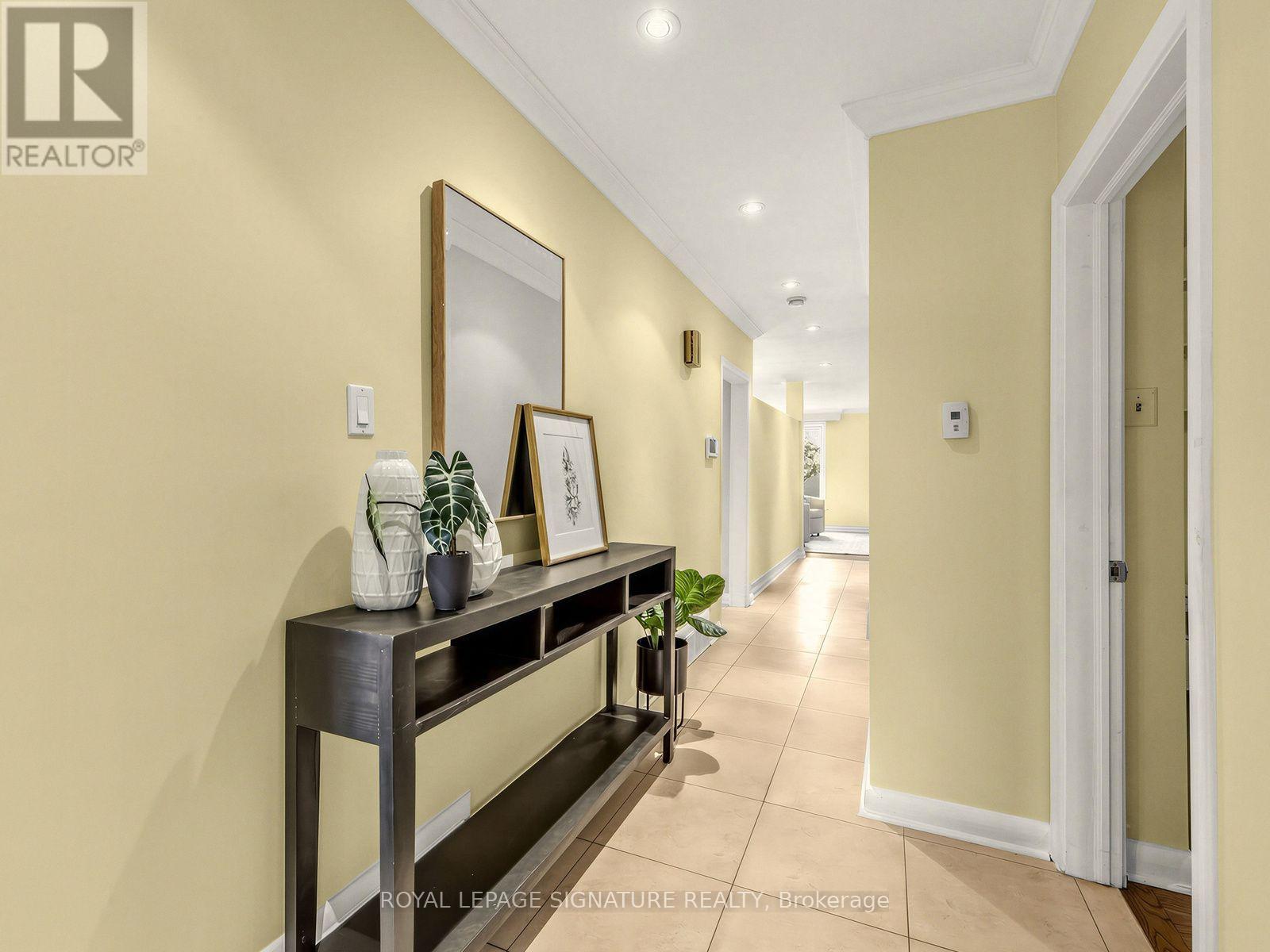 31 Diana Drive, Toronto, ON photo 11