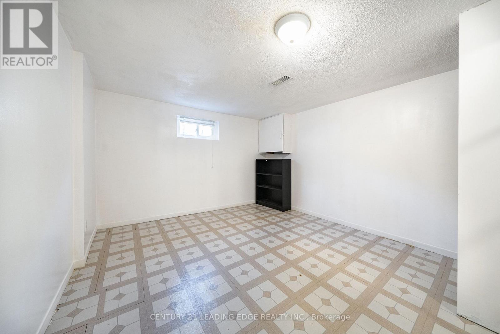 63 Mercury Road, Toronto, ON photo 26