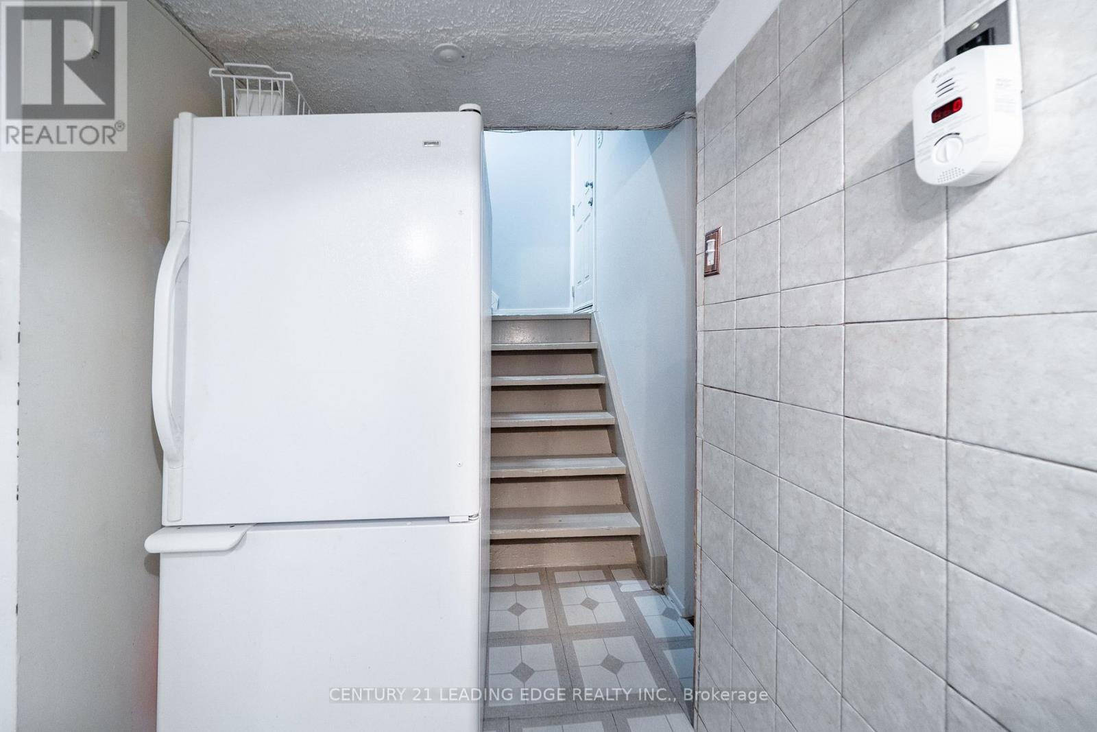 63 Mercury Road, Toronto, ON photo 29