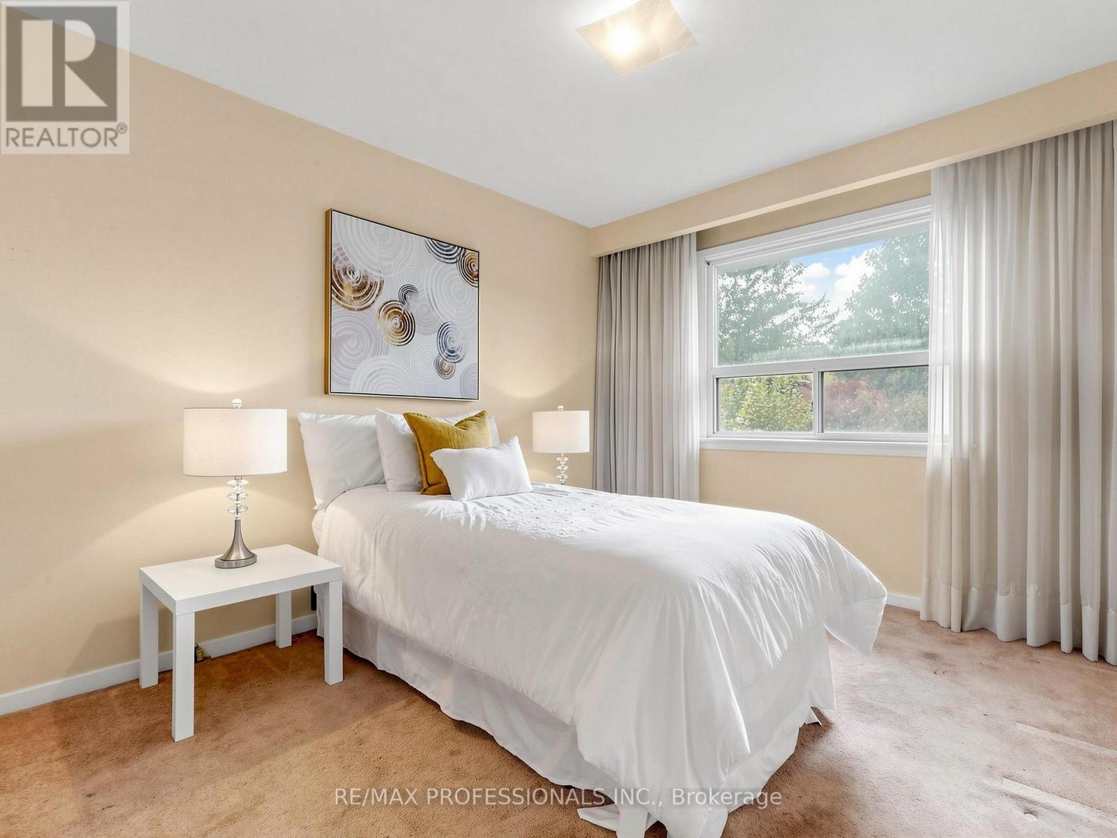 34 Crestridge Heights Road, Toronto, ON photo 16