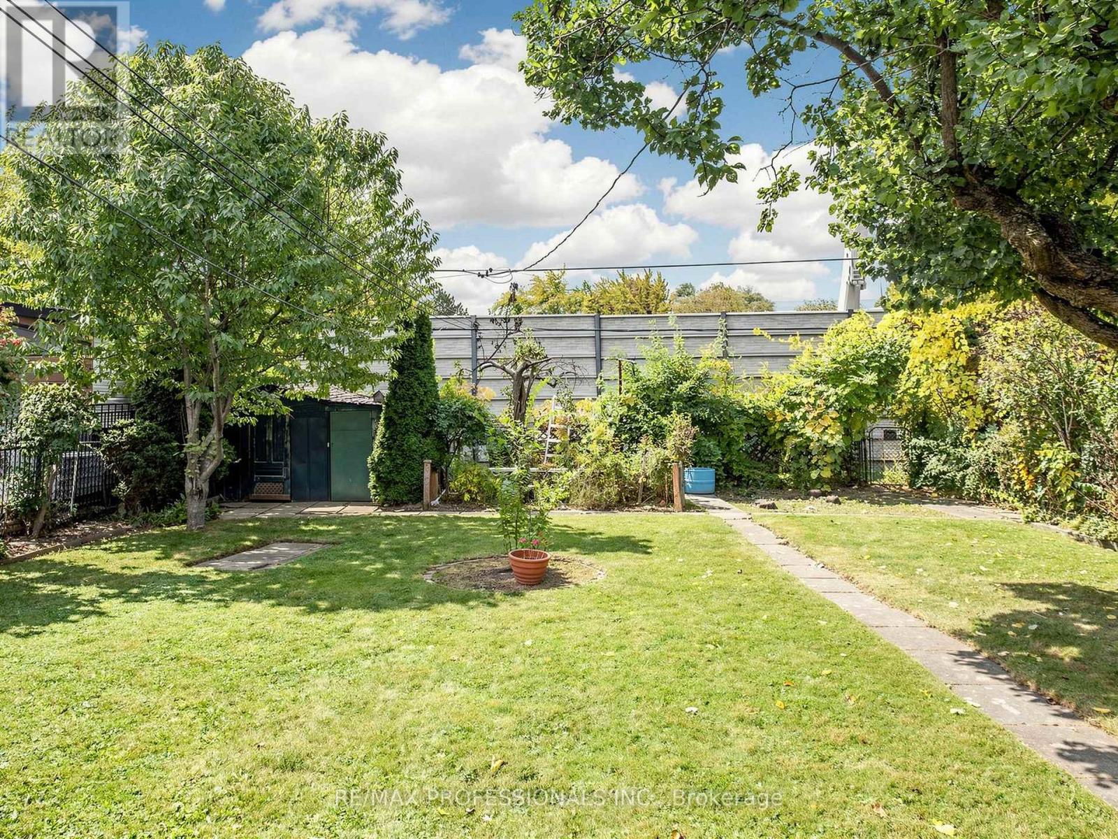 34 Crestridge Heights Road, Toronto, ON photo 28