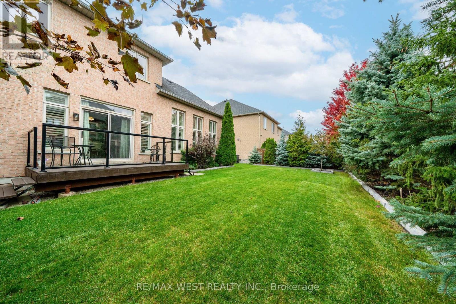 8 Calvados Crescent, Brampton, ON photo 21