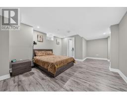 8 Calvados Crescent, Brampton, ON L6P2Z1 Photo 19