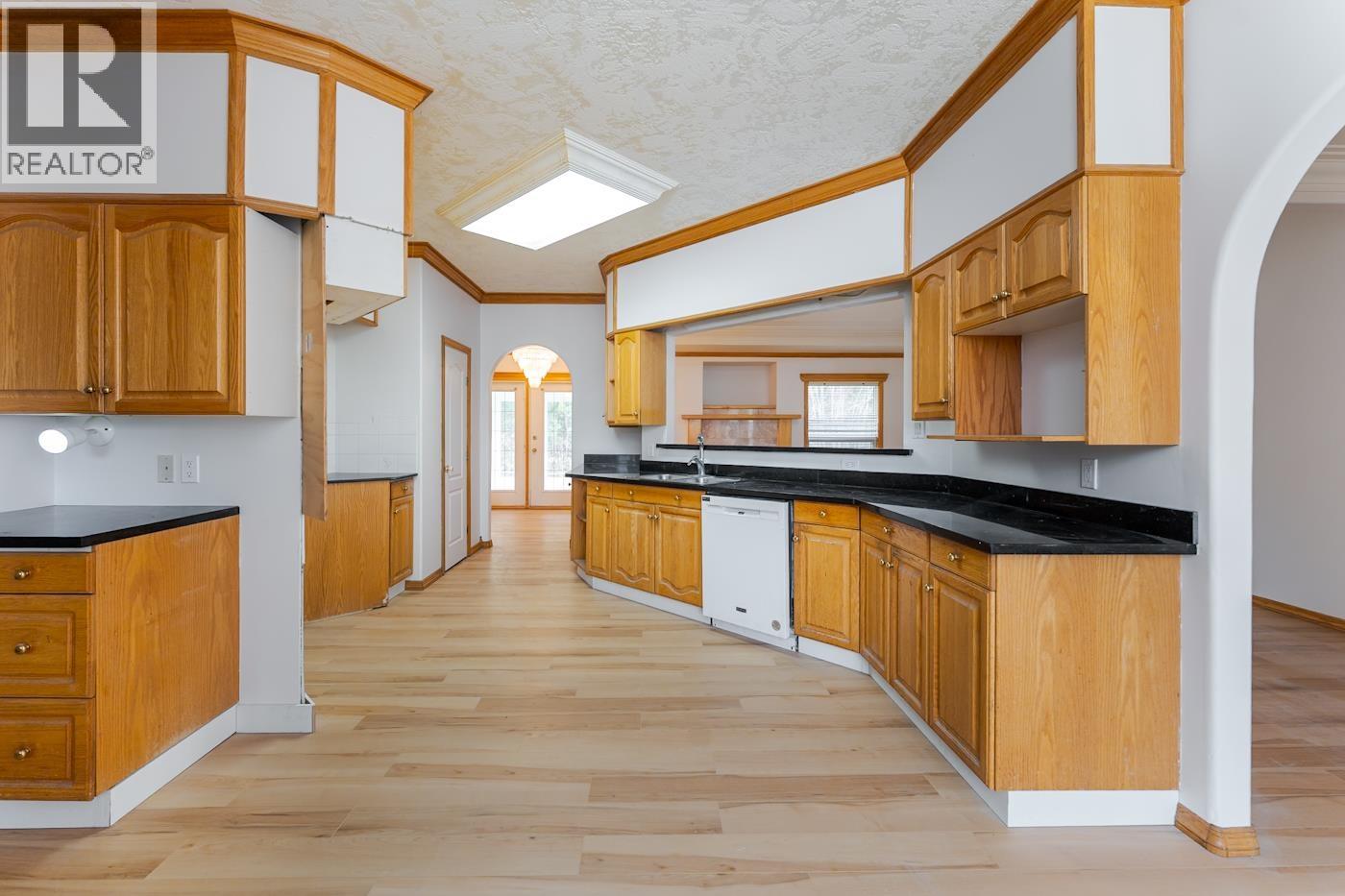 4830 REEVES DRIVE - 8