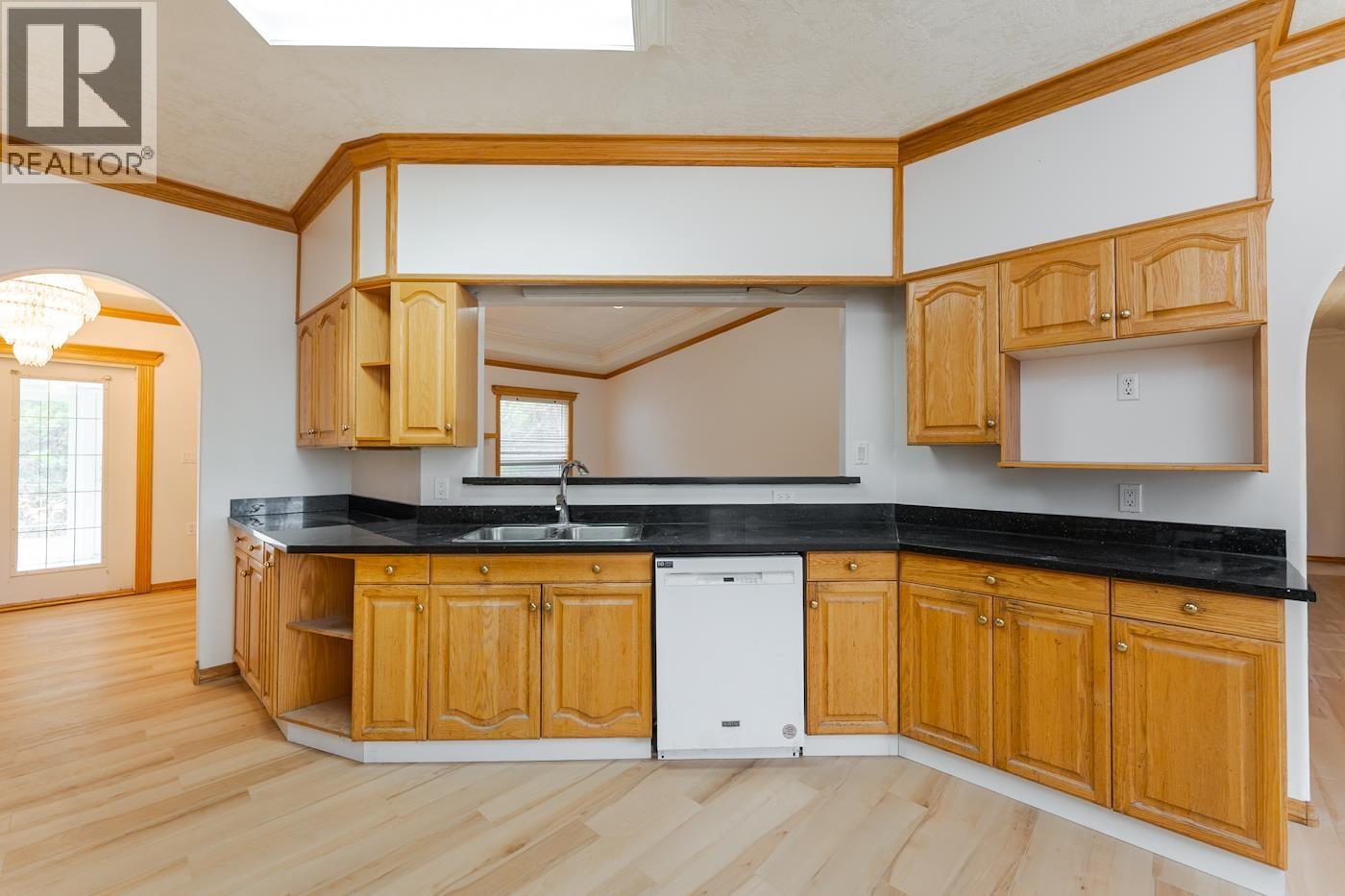 4830 REEVES DRIVE - 10