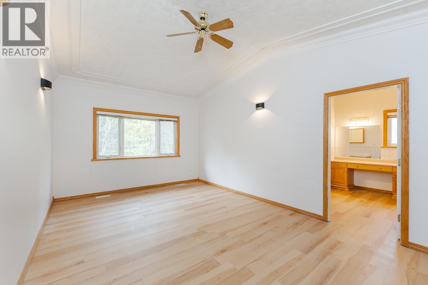 4830 REEVES DRIVE - 13