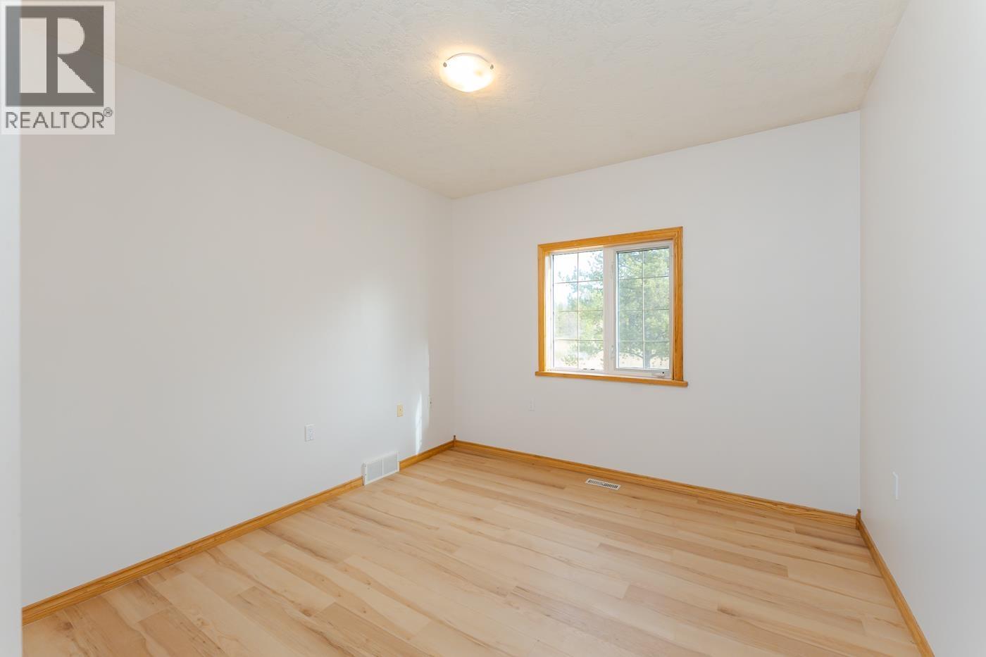 4830 REEVES DRIVE - 18