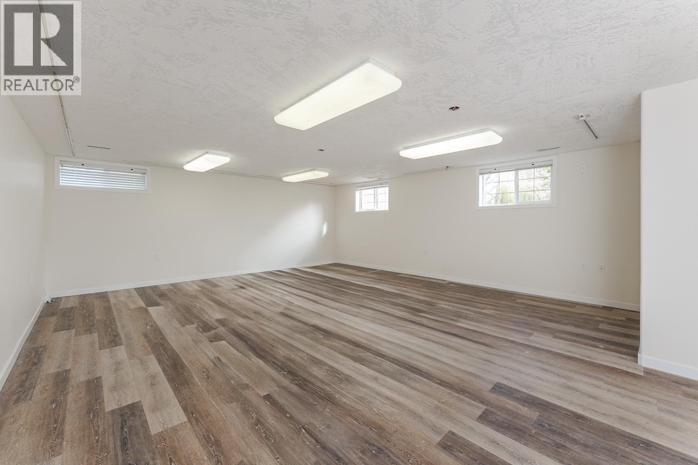 4830 REEVES DRIVE - 26