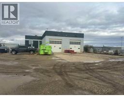 12121 106 Avenue, Grande Prairie, AB T8V8B3 Photo 7