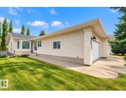 Duplex for sale at 6526 158 Av NW, Edmonton — MLS® E4511887
