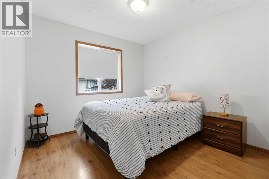 6215 58 Street, photo 14 of 30