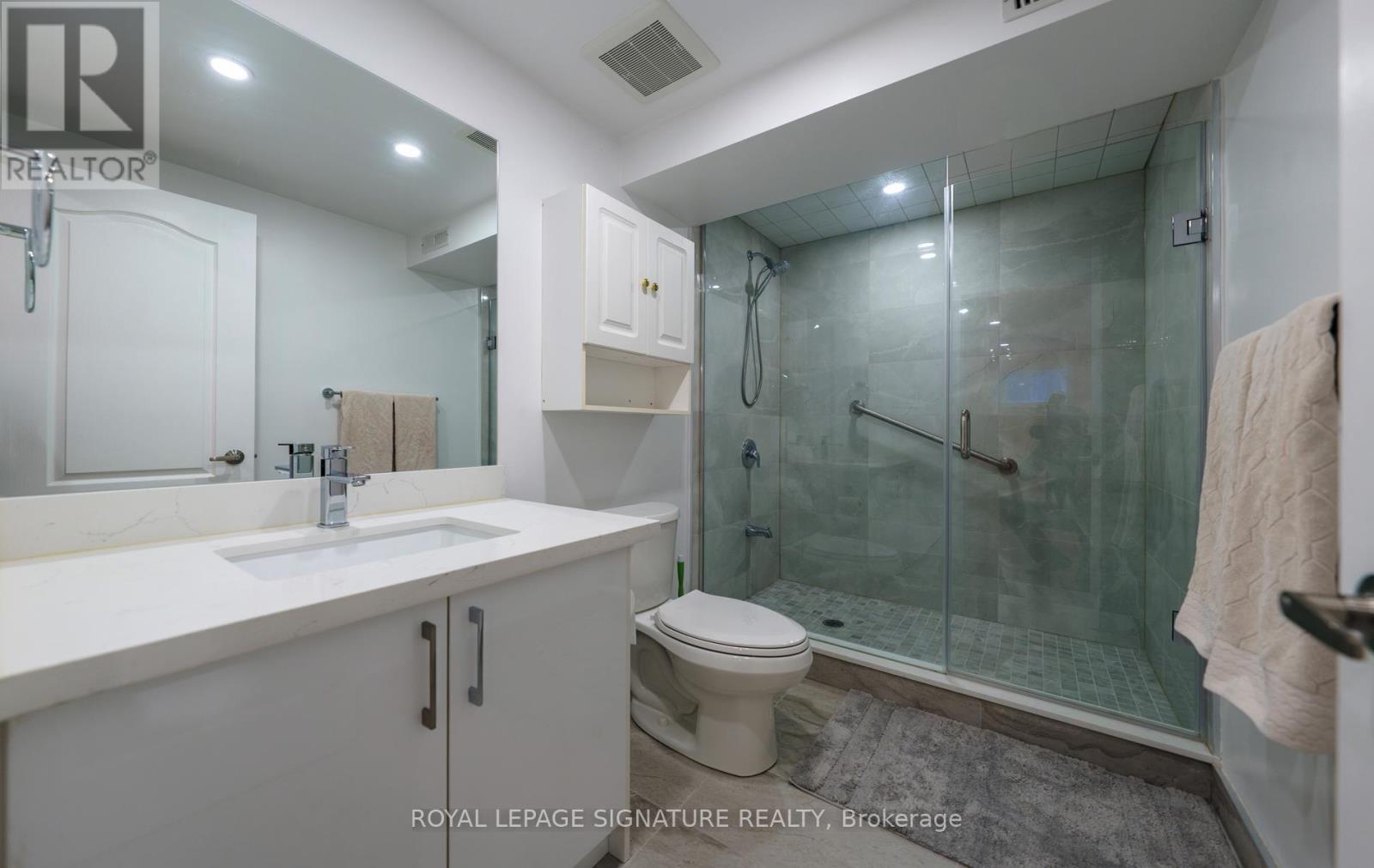68 Ellenhall Square, Toronto, ON photo 36
