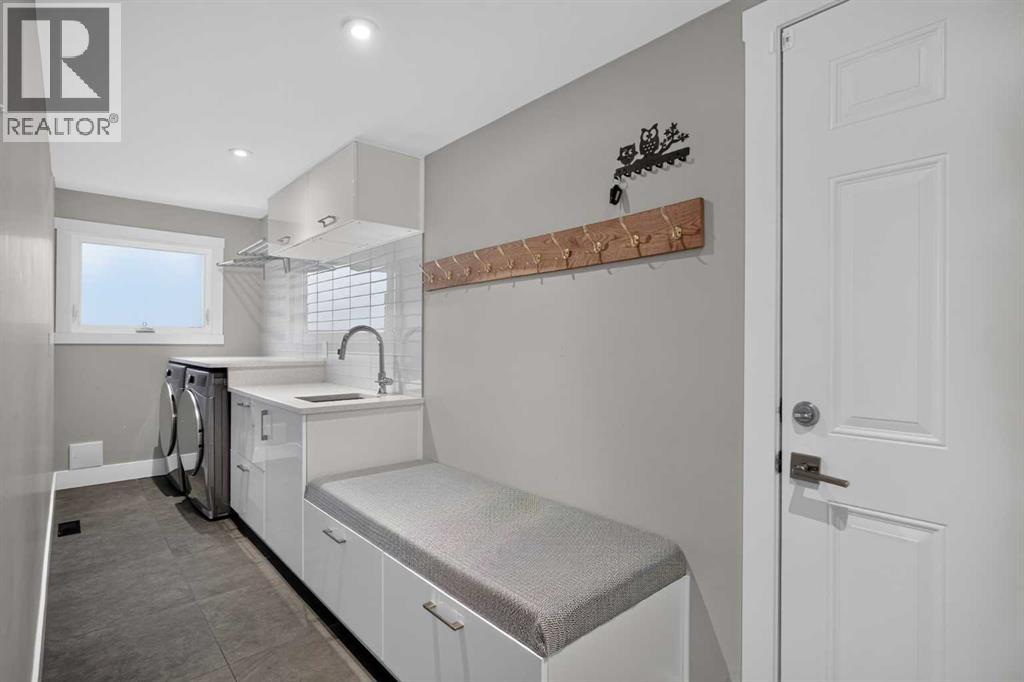 323 Parkview Crescent SE - 20