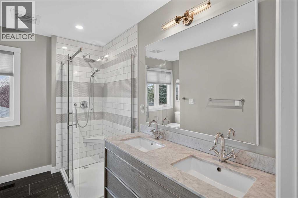 323 Parkview Crescent SE - 33