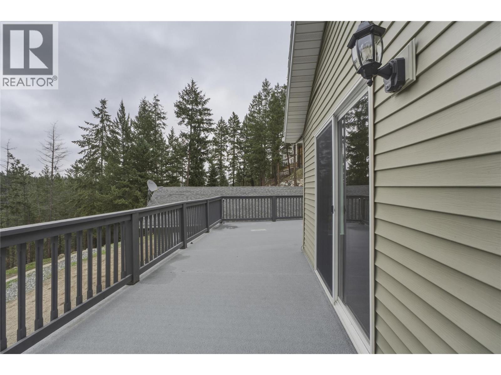 10824 Westshore Road, Vernon - Image 1