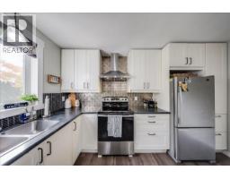 710 10th Avenue, Montrose, BC V0G1P0 Photo 12