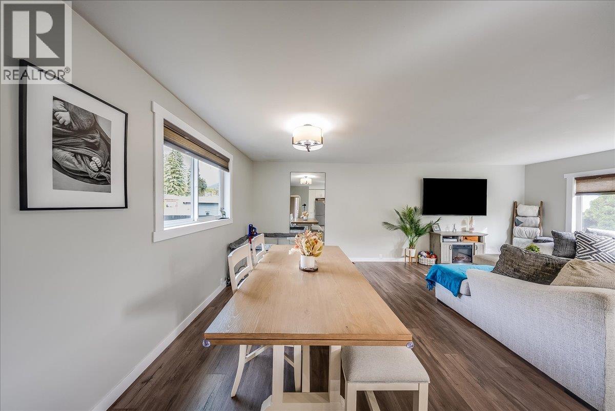 710 10TH Avenue - 9
